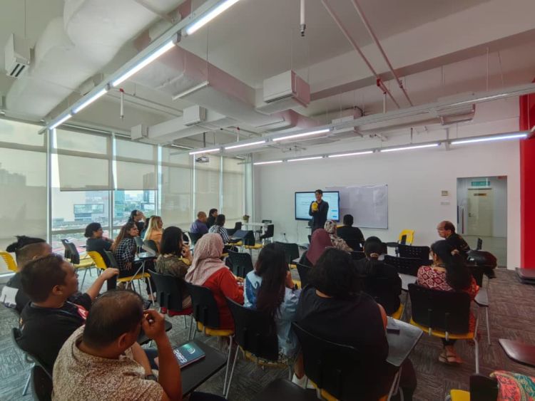 Work Different: The Power of Active Listening in a Noisy World