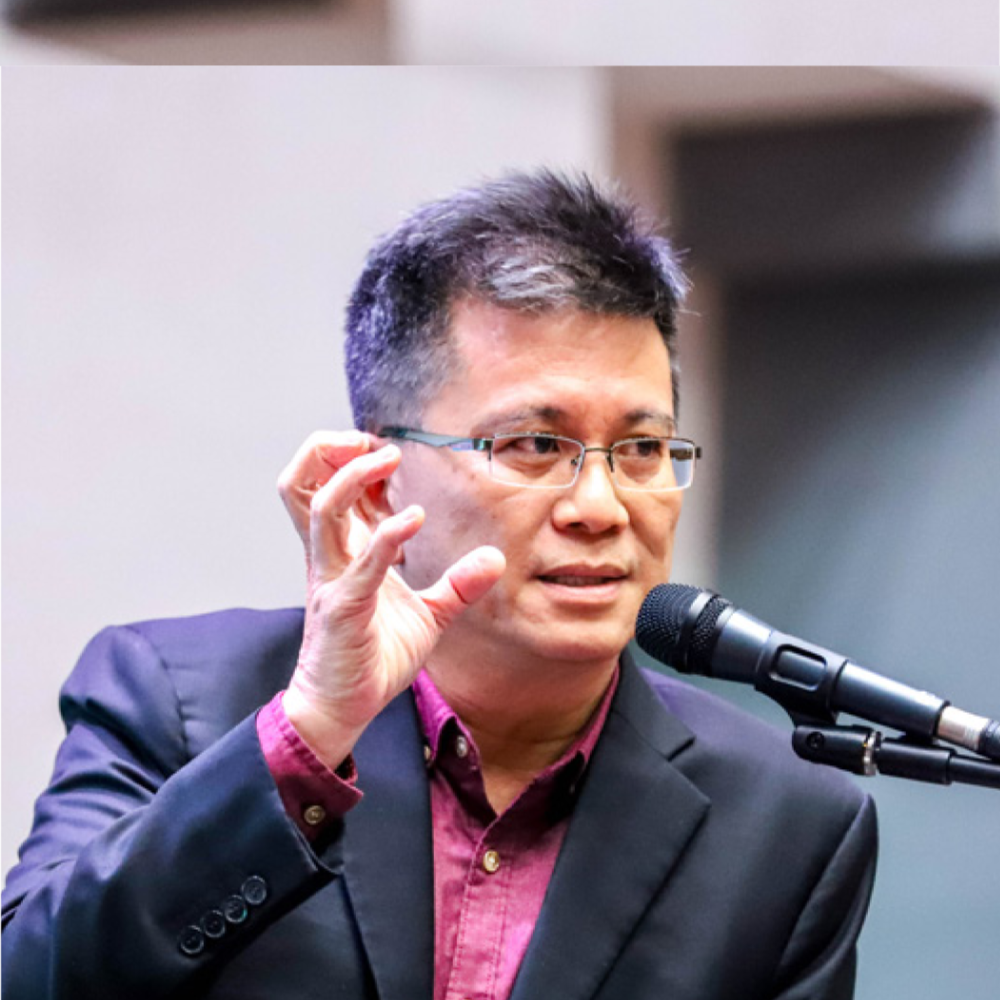 The Intelligent Lawyer