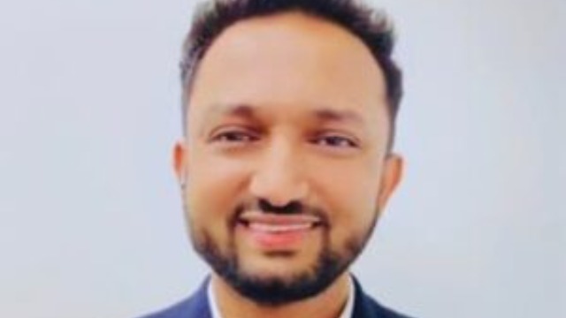 Alumni Spotlight: How UNIMY Took Dr. Mohammed Naeem Yaqoob Qureshi to the Heart of Digital Finance